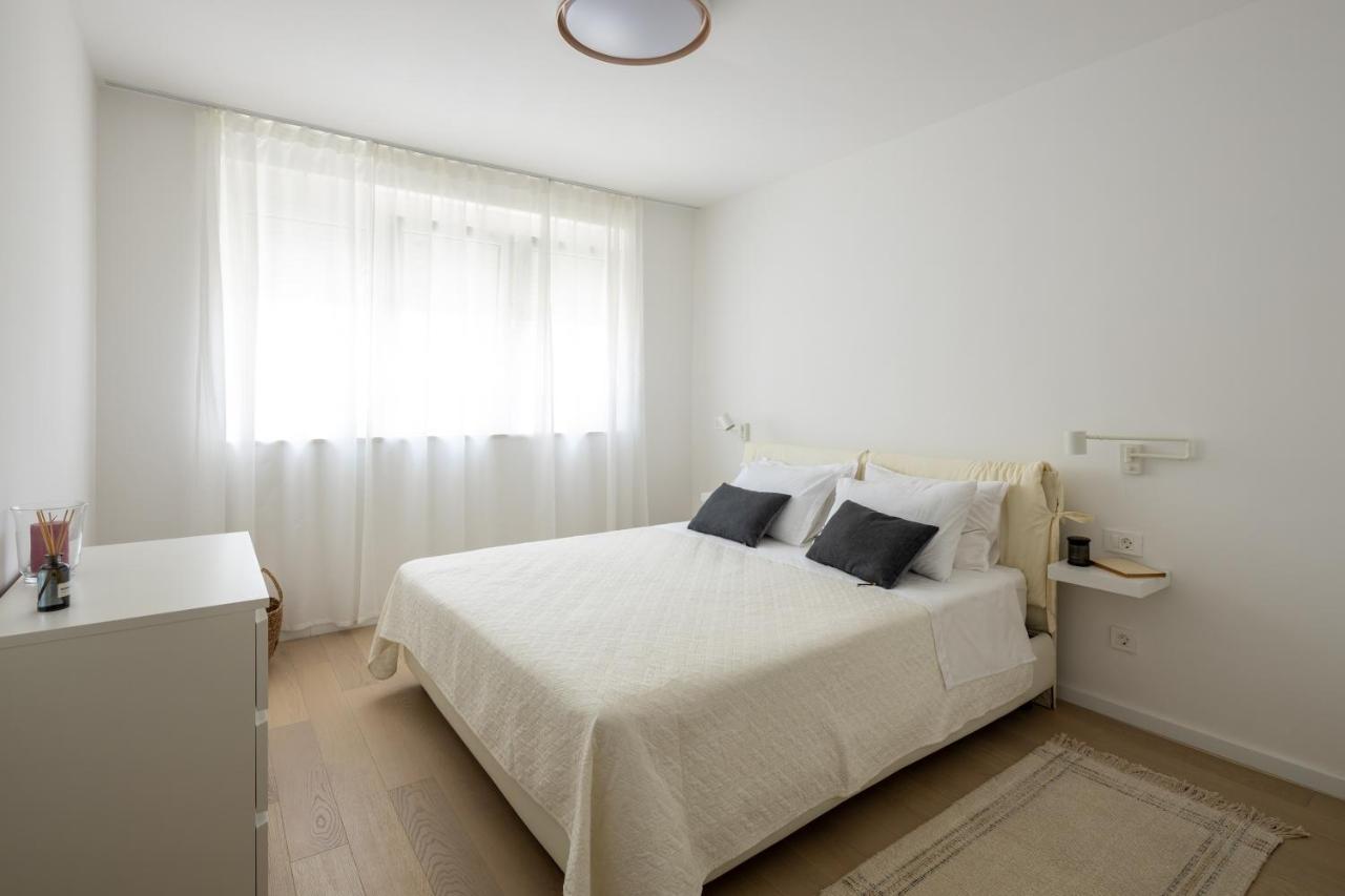 Apartment Nova 4* Dugi Rat Εξωτερικό φωτογραφία