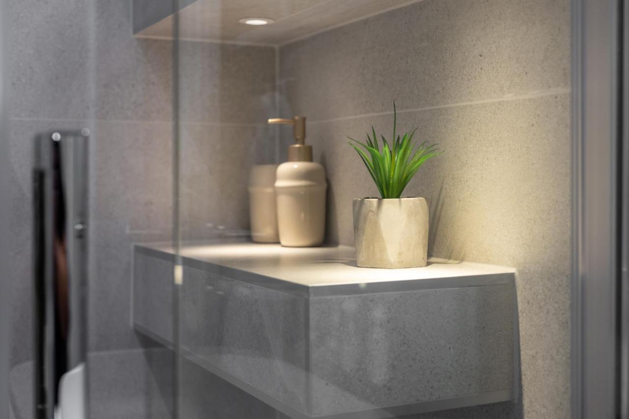 Apartment Nova 4* Dugi Rat Εξωτερικό φωτογραφία