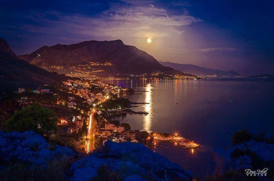Apartment Nova 4* Dugi Rat Εξωτερικό φωτογραφία