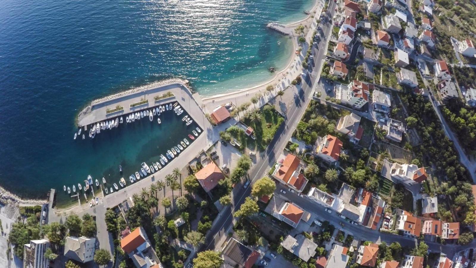 Apartment Nova 4* Dugi Rat Εξωτερικό φωτογραφία